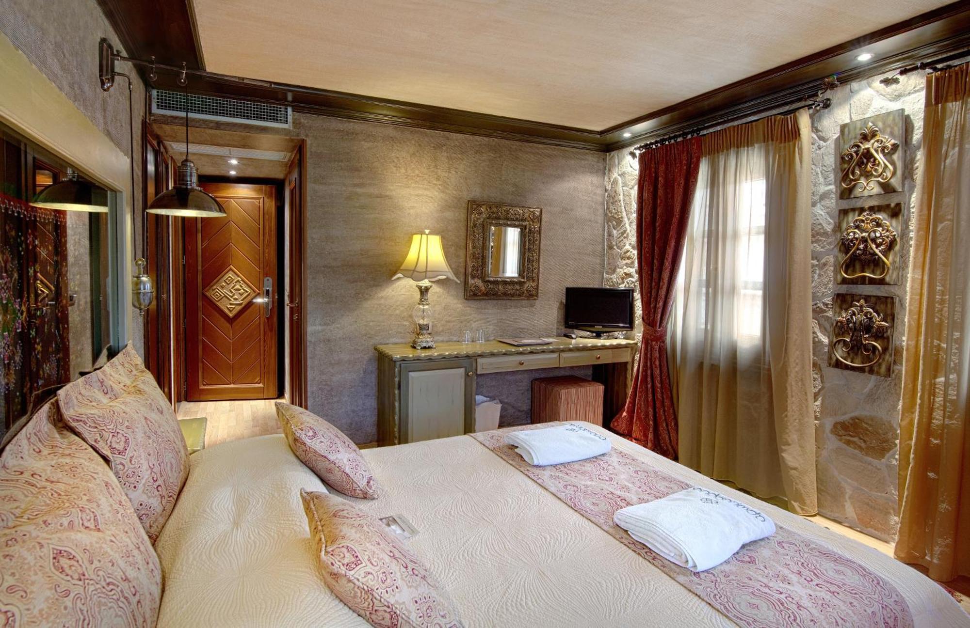 Aroma Dryos Spa & Eco Hotel 멧소보 외부 사진